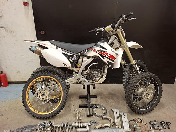 Yamaha YZ 250 F 2006 Purkuosat