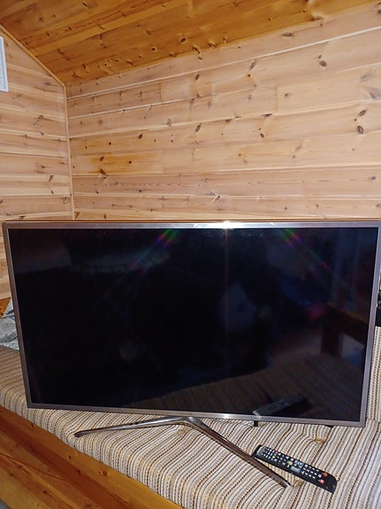 Samsung UE46F6755 46" LED-televisio