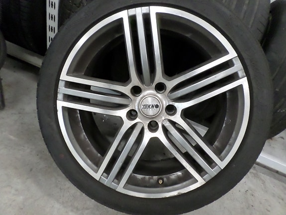 Tekno aluvanteet 8"x 18", jako 5x 112, et 35