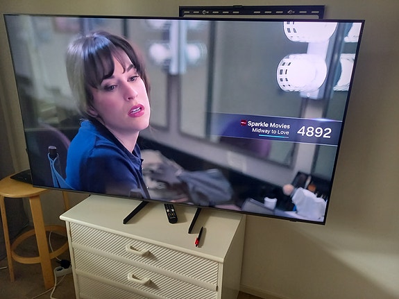 Samsung 65 " tv