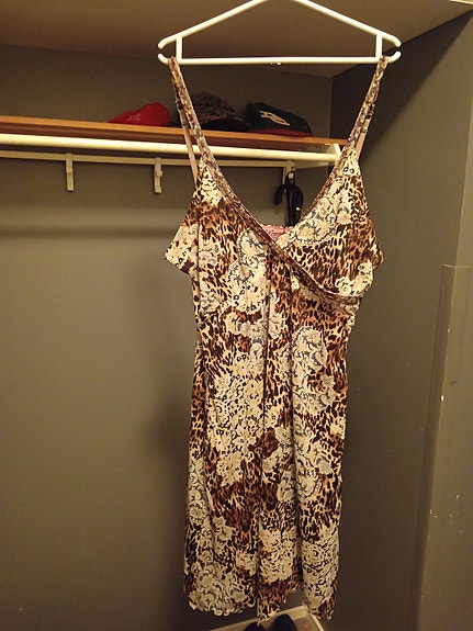 Naisten mekko koko:44