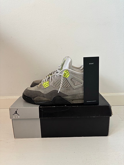 Air jordan 4 cool grey/ neon green koko 45,5