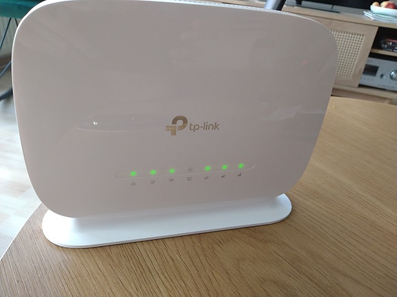 TP-Link modeemi reititin Acher MR505