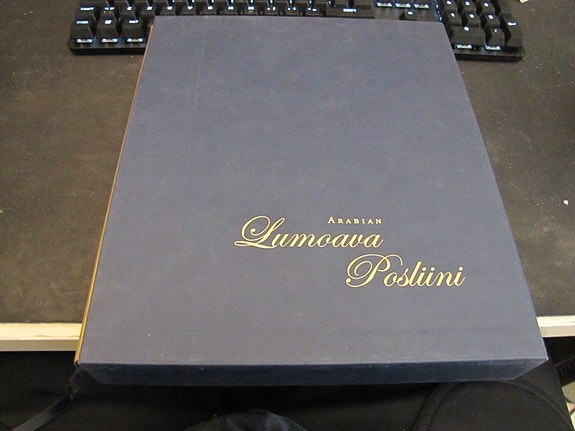 Arabian lumoava posliini