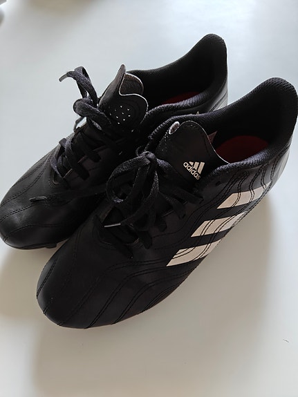 Adidas Copa jalkapallokengät 39 1/3