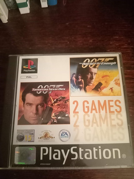 PlayStation 007 The World Is Not Enough & Tomorrow Never Dies (cib)