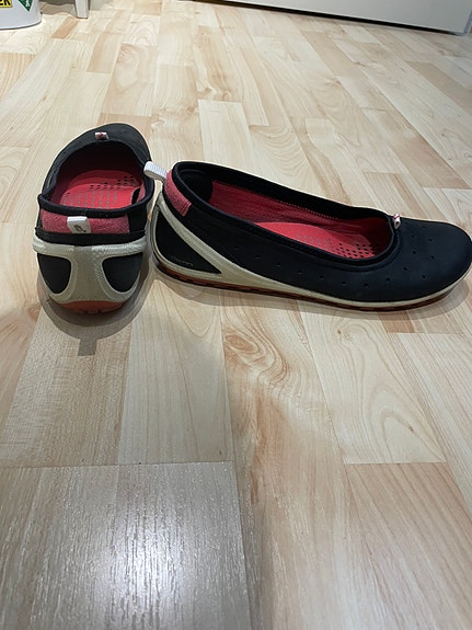 ECCO Biom Lite -malliston urheilulliset ballerinat
