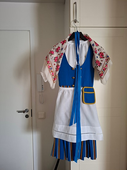 Lasten munsalan kansallispuku