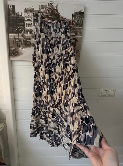 Paula vehkomäki mekko taskuilla, Finnish design