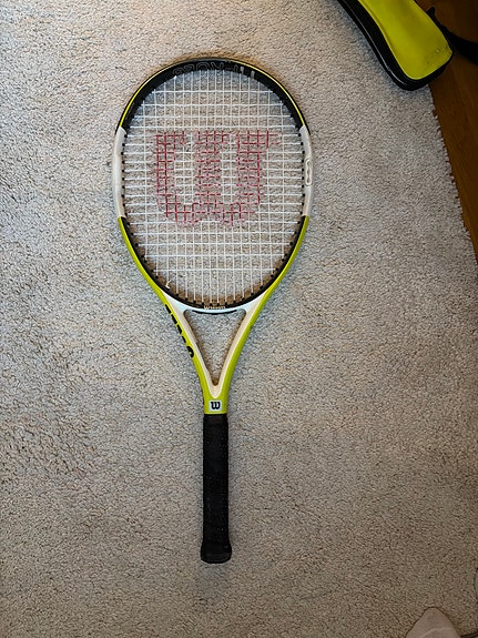 Wilson tennismaila