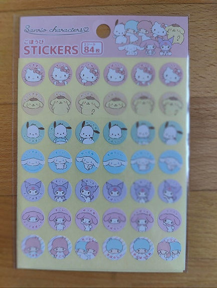 Sanrio helli kitty tarroja uusi