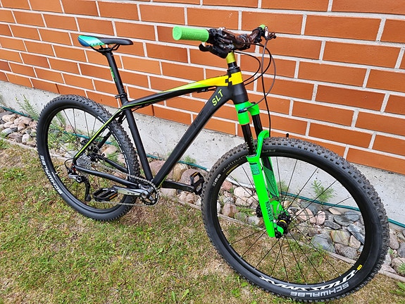 Maastopyörä Cube C:68 SLT ELITE 29"