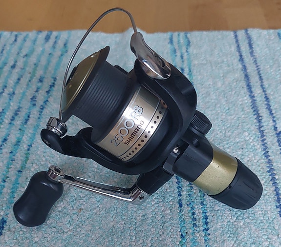 Shimano Hyperloop 2500RB avokela
