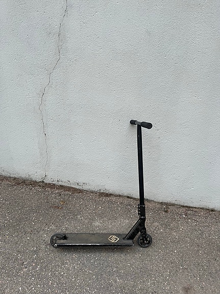 Striker scootti / temppupotkulauta