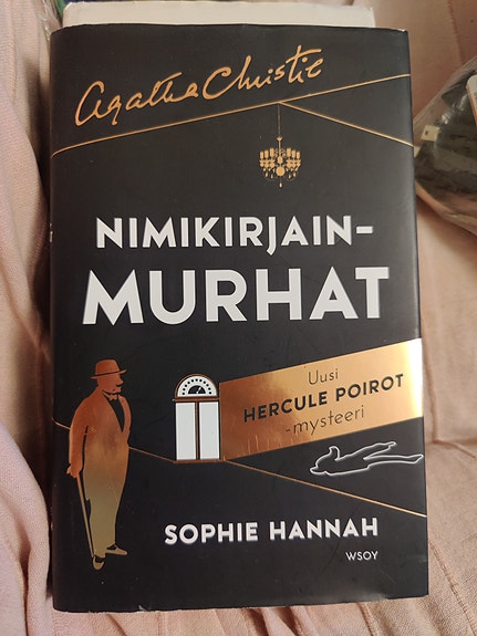 Nimikirjain murhat Agatha christie