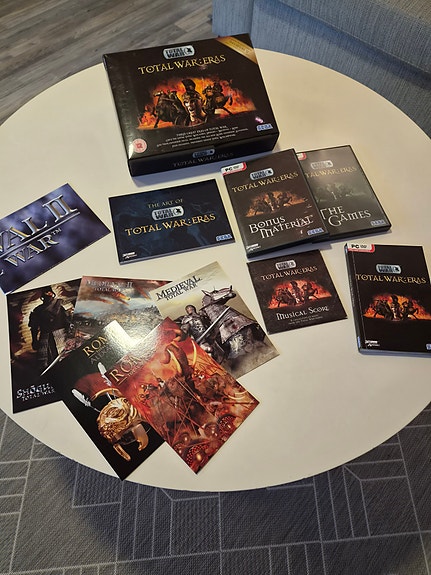 SEGA Total War Eras Limited Collector's edition PC-pelikokoelma