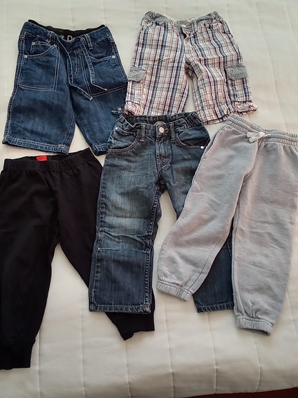 Pojan housut ja shortsit 98cm