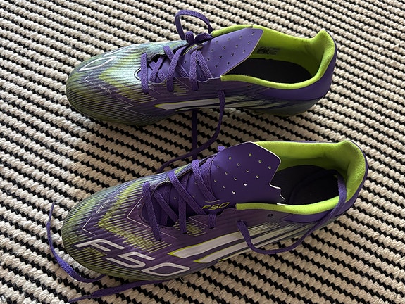Adidas F50 koko 42 2/3