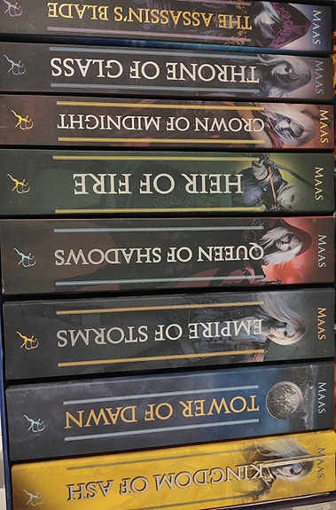 Sarah J. Maas Throne of Glass box set -art covers