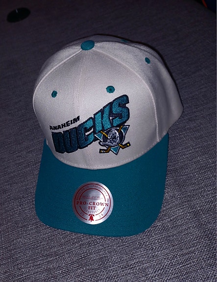 Uusi Anaheim Ducks Lippis