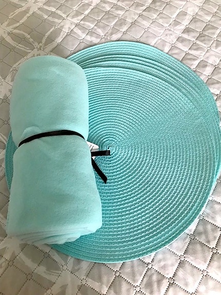 Pöytätabletit ja fleece huopa