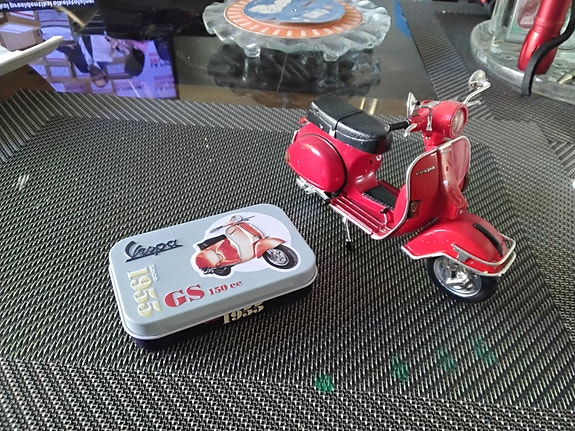 Vespa pienoismalli