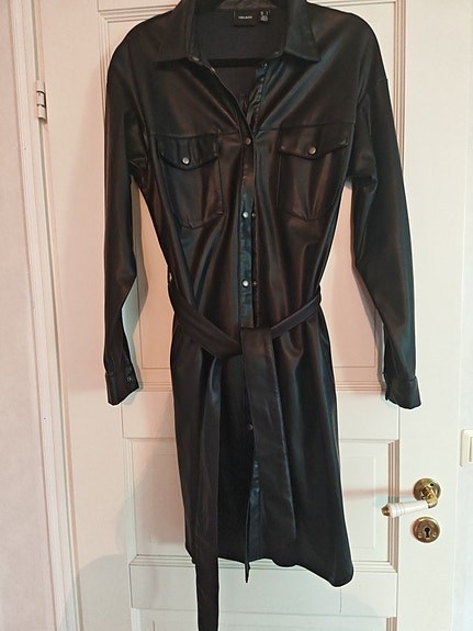 vero moda keinonahkatakki