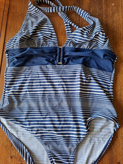 Uimapuku pieni xl