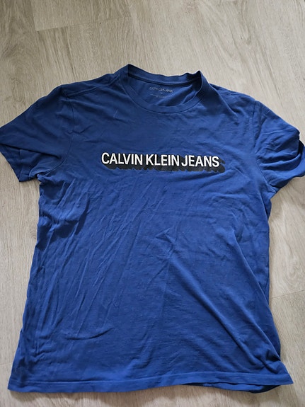 Calvin Klein T-paita