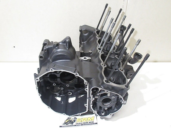 Suzuki GSX-R 750 -88-89 Moottorin Osia