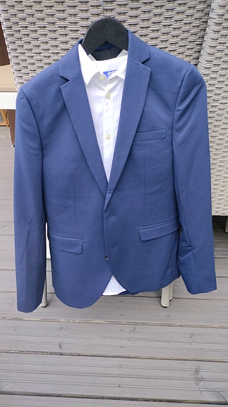 Jack & Jones poikien puku koko 164 sininen