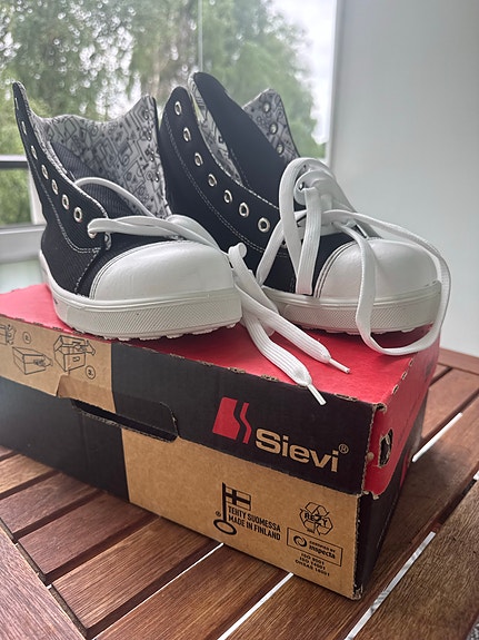 Turvajalkine Sievi Planar 3 S3