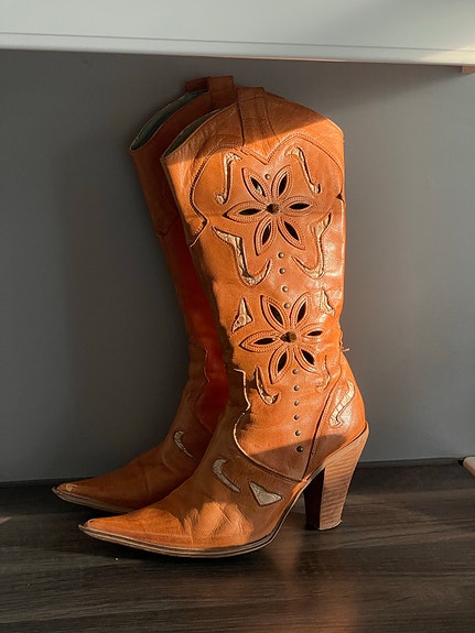 Cowboy bootsit
