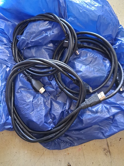 hdmi- kaapeleita