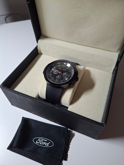 Ford Collection Design rannekello
