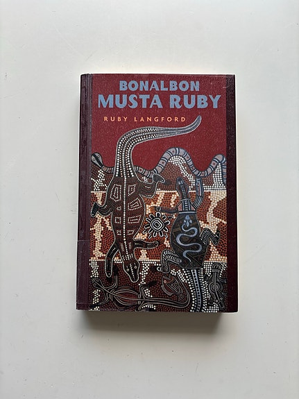 Ruby Langford: Bonalbon musta Ruby - kirja