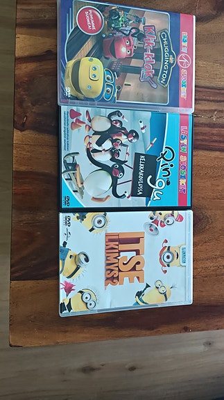 3 DVD-elokuvaa lapsille
