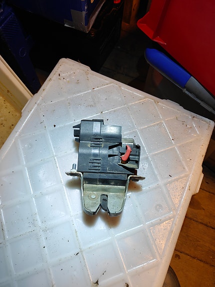 Mb c s203