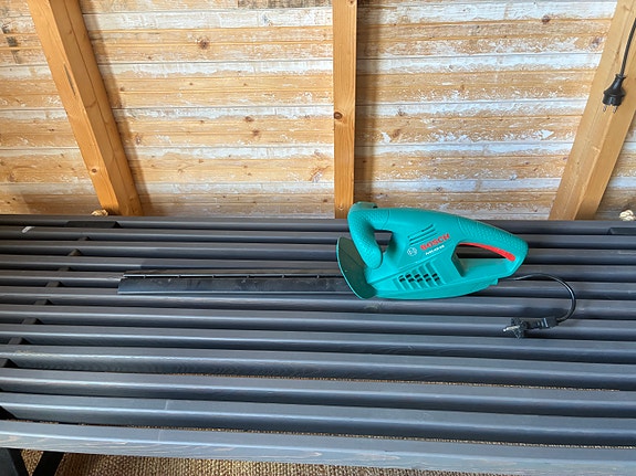 Pensasleikkuri Bosch AHS 45-16 420W