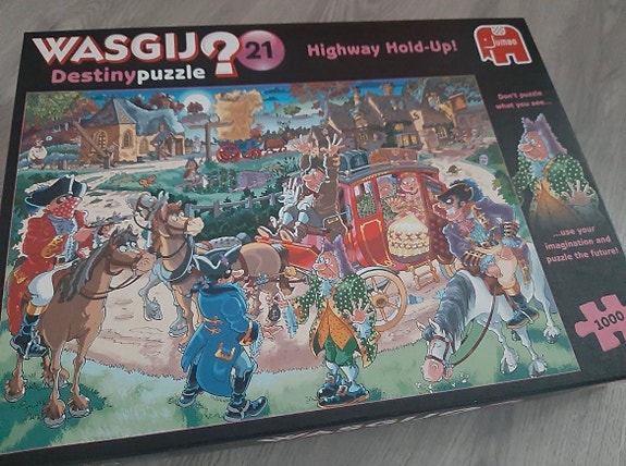 3 PALAA PUUTTUU Wasgij Destiny 21 Highway Hold-Up! palapeli