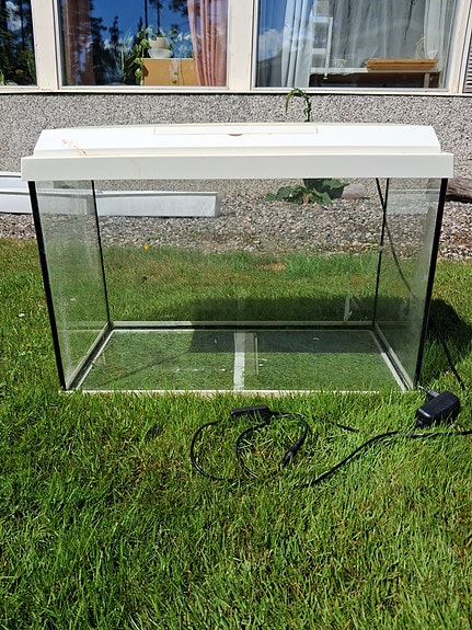 Akvaario 60 l