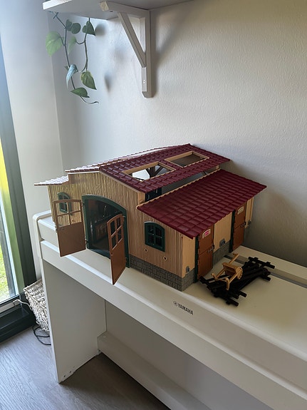 Schleich talli