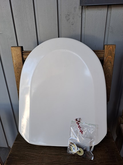 IDO Trevi wc istuin 15cm reijät
