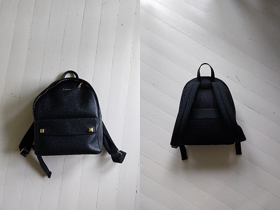 Furla musta reppu