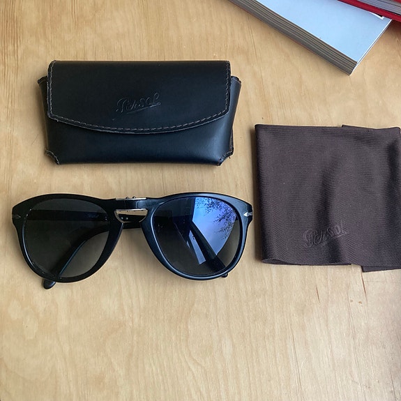 Persol Steve McQueen Polarized aurinkolasit 714-SM 95/S3 54-21 Black/Blue