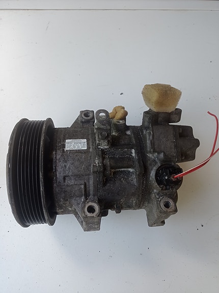 Kompressori ilmastointipumppu/ Denso/ Toyota Avensis/T25/2,2D4D/2007