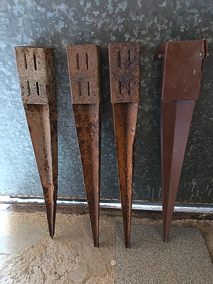 Aitatolpan jalka