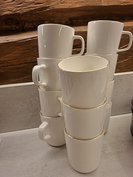 Marimekko Oiva mukit valkoinen kultareuna