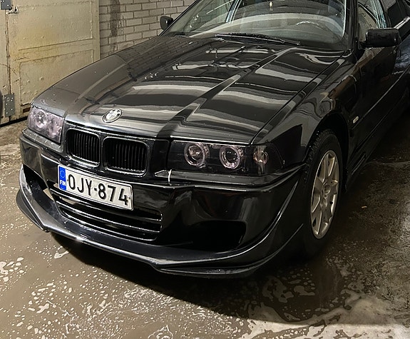 e36 sedan lasikuitu puskuri