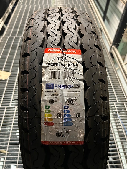 225/75-16 116/114Q Diamondback TR652